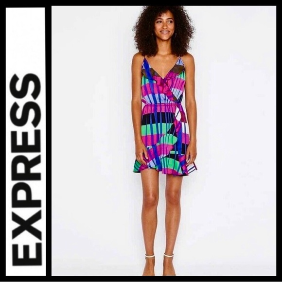 NWOT Express Colorblock Ruffle Mini Dress - Picture 1 of 7